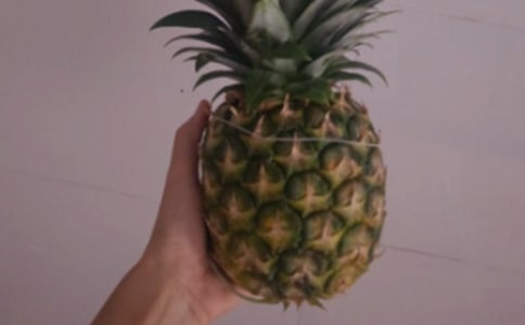 ���}������