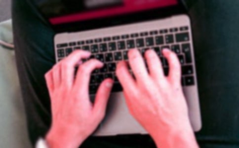 ����Ʒ���İ��߄��ϼ�5ƪ