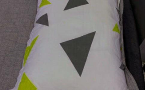 ������Ʒ��ُ��ͬ2ƪ