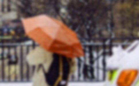 ������ѩ���g�đ����A�����ģ�ͨ��6ƪ��