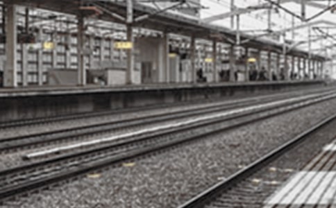 2018���܇վ���\�������Z