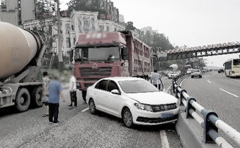 ��ͨ�¹ʑ�(y��ng)���ݾ�������ͨ��17ƪ��