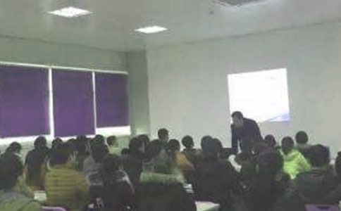 ��(j��ng)Ƹ����(b��o)�澫�x����