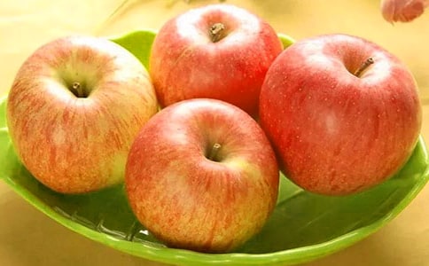 新教學(xué)設(shè)計(jì)!中班語言《小蝸牛看蘋果花》含反思