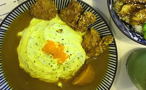 �؄e����������