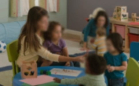 學校幼兒園小班活動教案